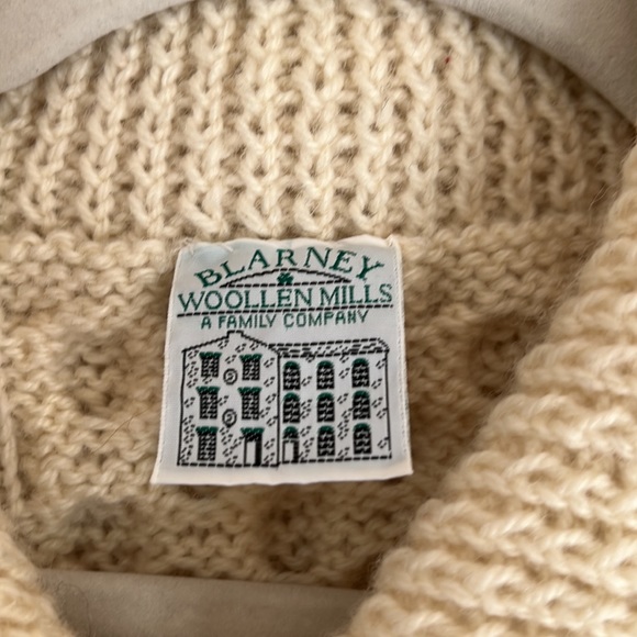 Blarney Wooden Mills Chunky Cardigan - Picture 3 of 8